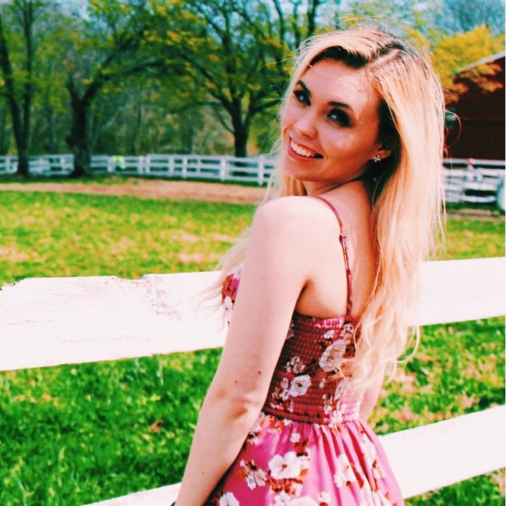 Meet your Posher, Joanna